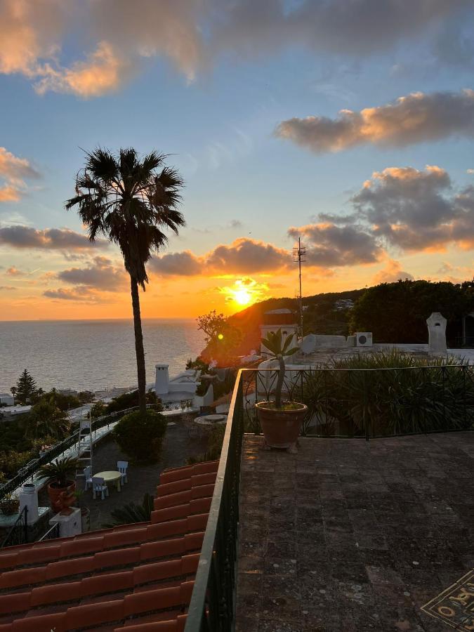 Blu Panorama Bed & Breakfast Forio di Ischia Eksteriør bilde